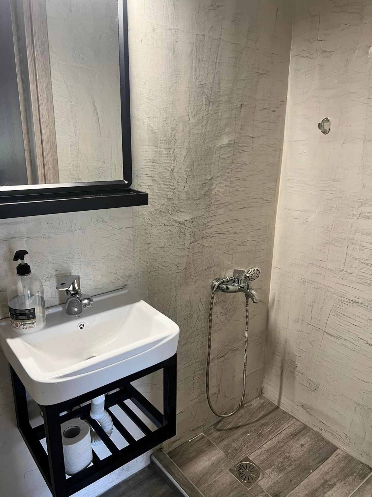 Medusa Rooms Kallithea  エクステリア 写真