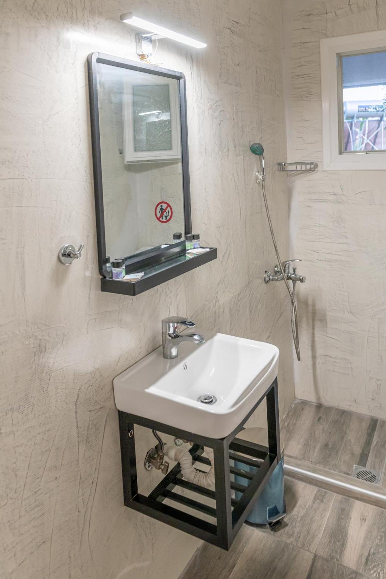 Medusa Rooms Kallithea  エクステリア 写真