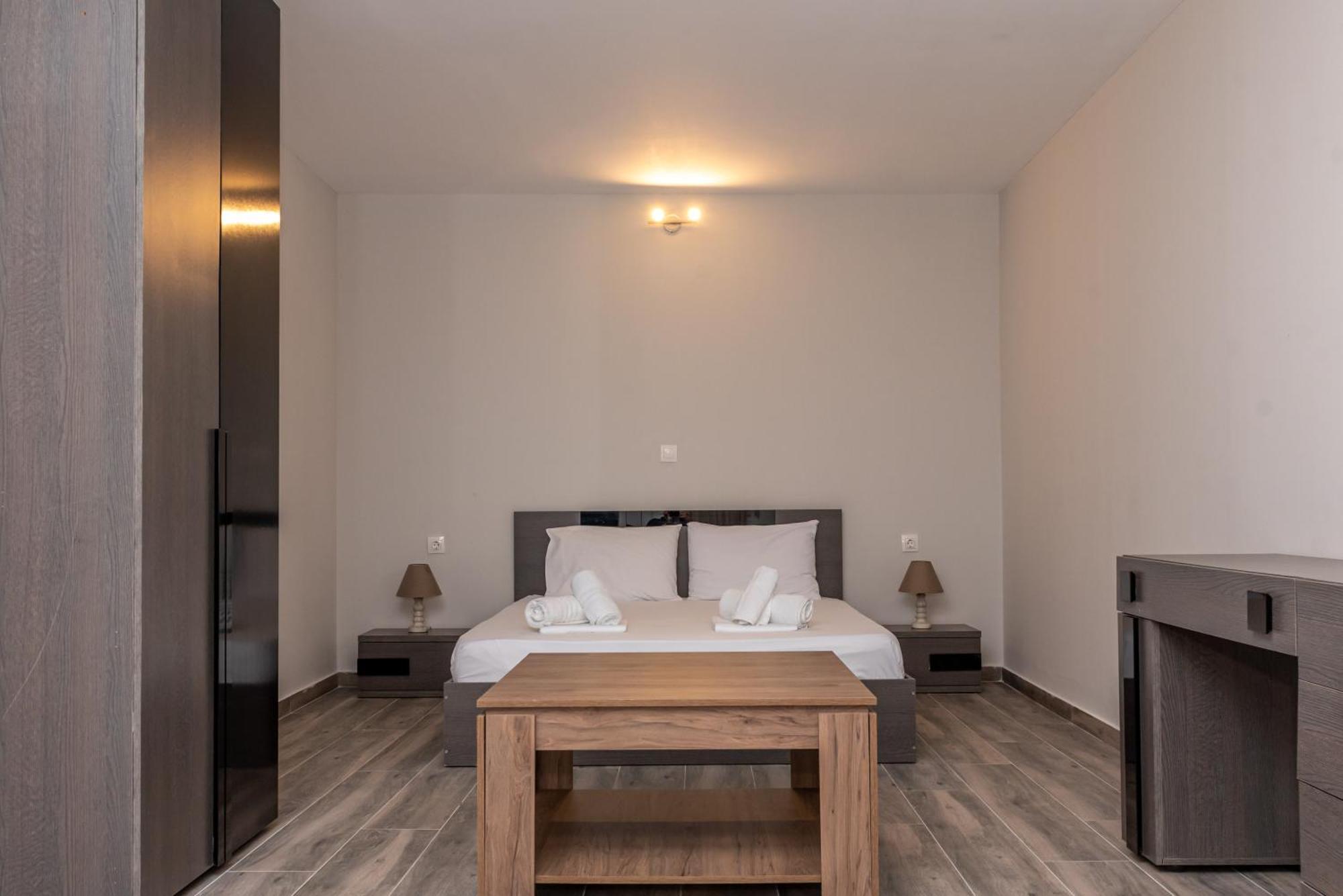Medusa Rooms Kallithea  エクステリア 写真